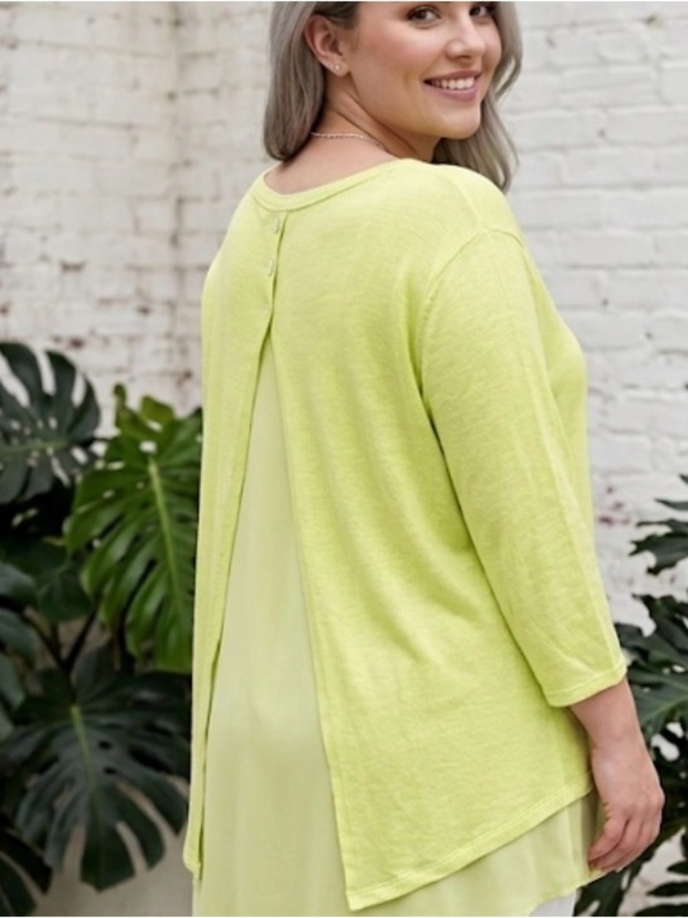 Tribal Light‎ Green Open Back Lightweight Layered Chiffon Sweater Size XL